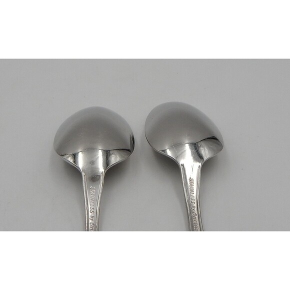 Oneida Strathmore Stainless Teaspoon Dessert Spoon Deluxe Glossy Flatware Set/2 - Picture 5 of 9